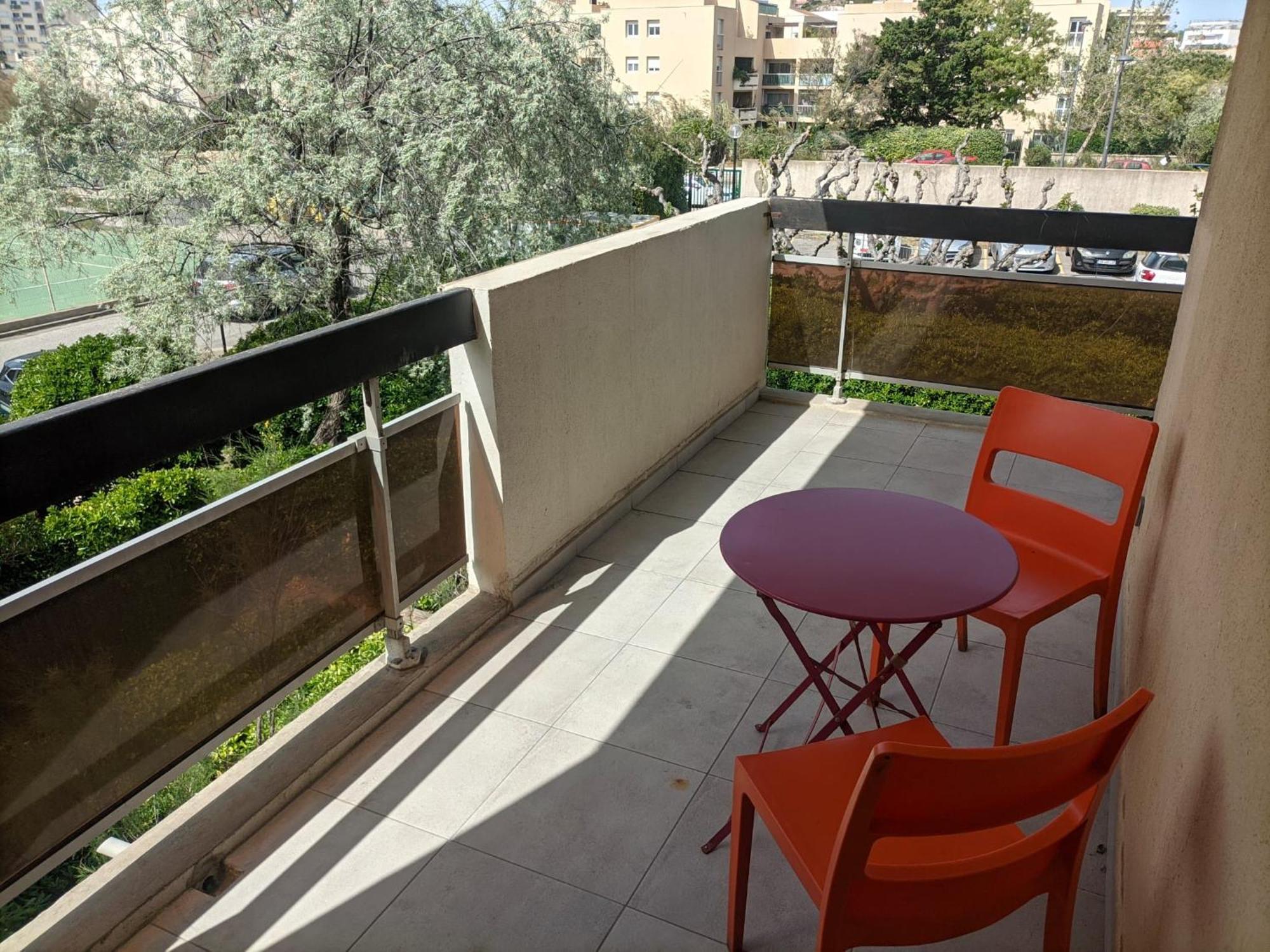 Apartment Pointe Rouge A 2mn De La - Avec Petite Vue Marseille